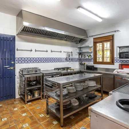 Holiday home Arrijana Sayalonga